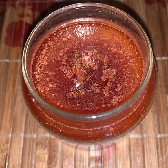 Village Candle Spiced Pumpkin unused 3.75 oz - Picture 2 of 3